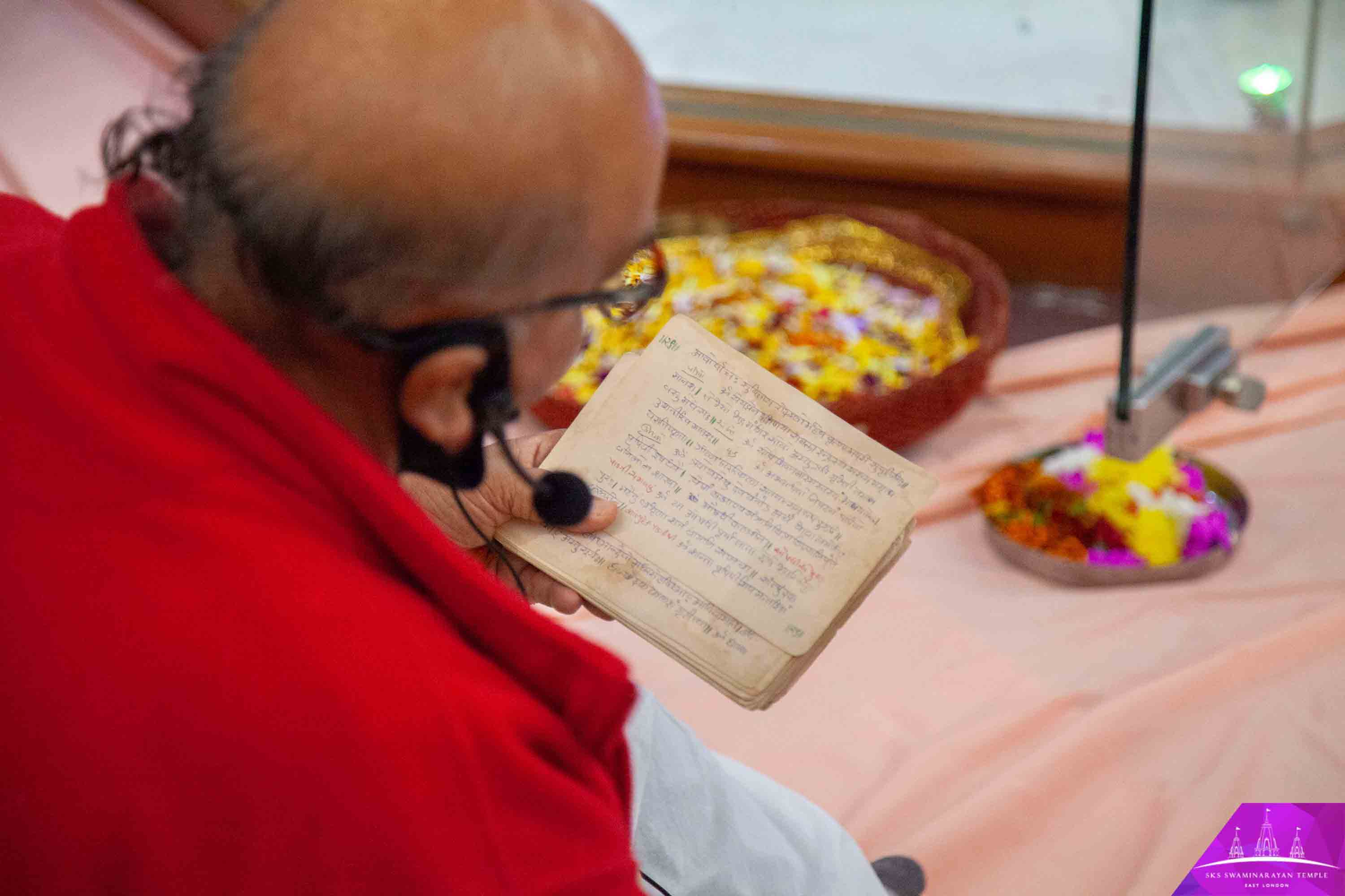 ©1987-2017 SKS Swaminarayan Temple East London